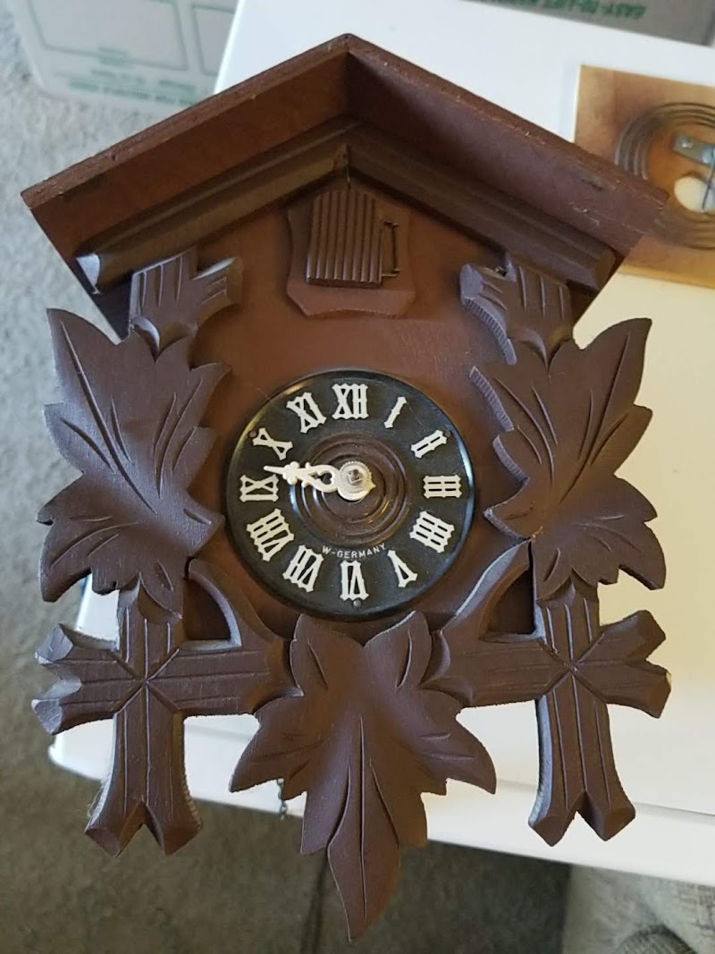 Tic Toc Clock Shop image 3